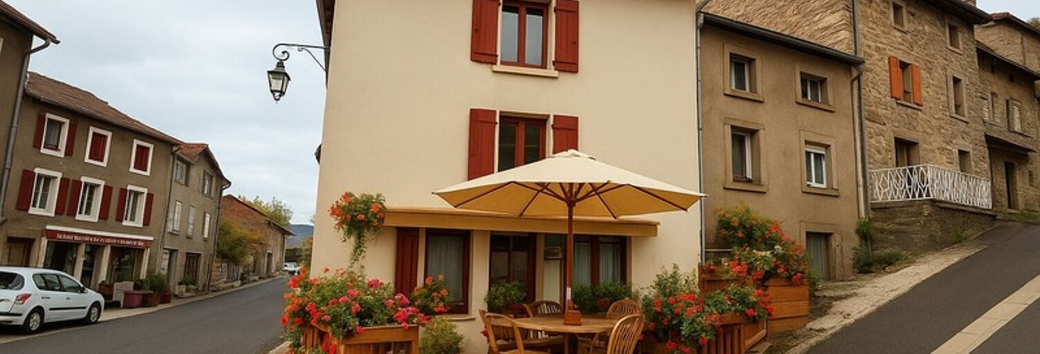 Maison 10 Pièces 390 m² à vendre à Rochepaule (07320)