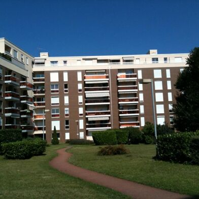 Appartement 4 pièces 1416 €