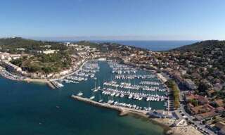 Appartement   m² à vendre à Saint-Mandrier-sur-Mer (83430)