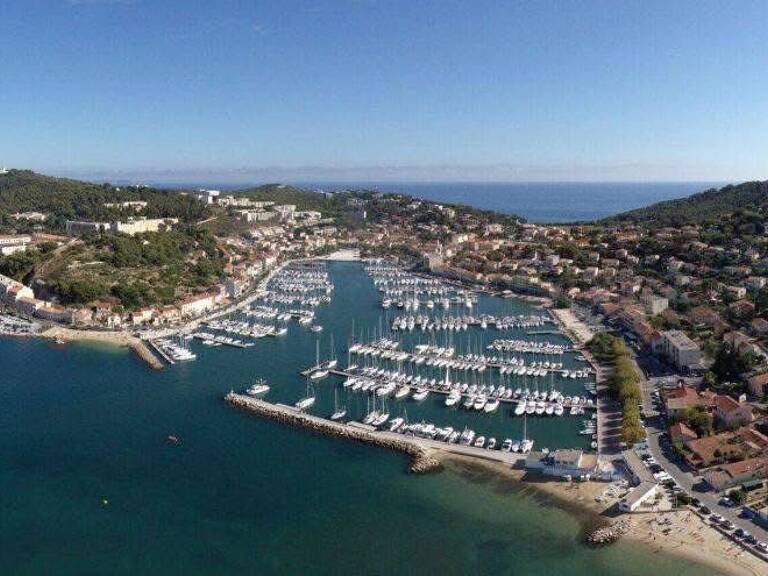 Bien Commercial À Créer 37m2 Saint Mandrier sur Mer en front de mer — photo 1