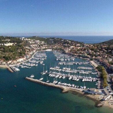 property.type.service  130000 €