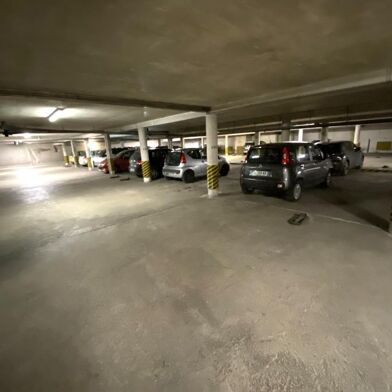 Garage  16500 €