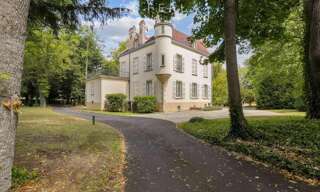 Maison 11 Pièces 800 m² à vendre à Saint-Julien-de-Coppel (63160)