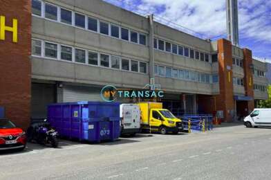 Local industriel  6900 €