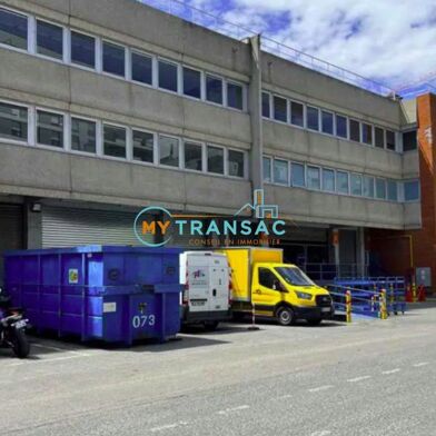 Local industriel  6900 €