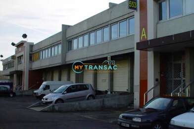 Local industriel  18765 €