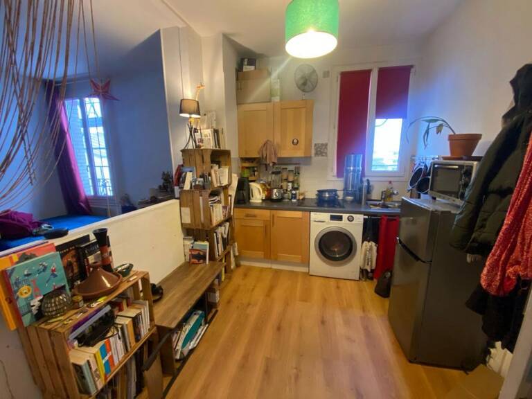 Studio 36 rue Molière à Montreuil — photo 1