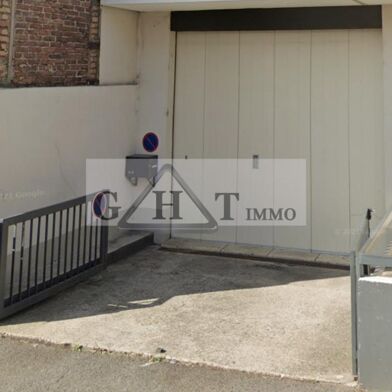 Local industriel  3800 €