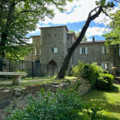 Maison 20 pièces 2980000 €