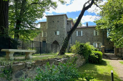 Maison 20 pièces 2980000 €