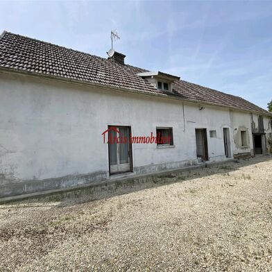 Maison 4 pièces 75900 €