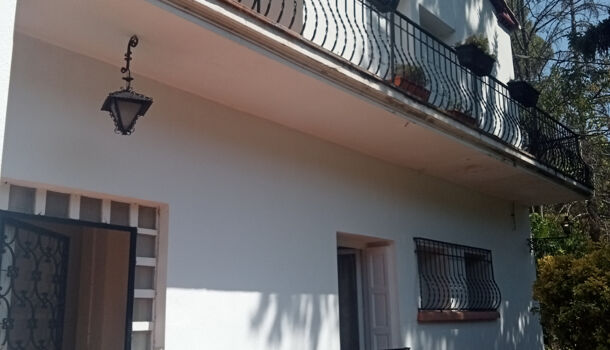 Villa / Maison 8 pièces  à vendre Arles-sur-Tech 66150