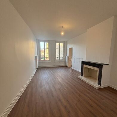 Appartement 4 pièces 1300 €