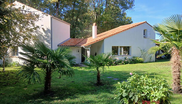 Villa / Maison 8 pièces  à vendre Saint-Sulpice-de-Royan 17200