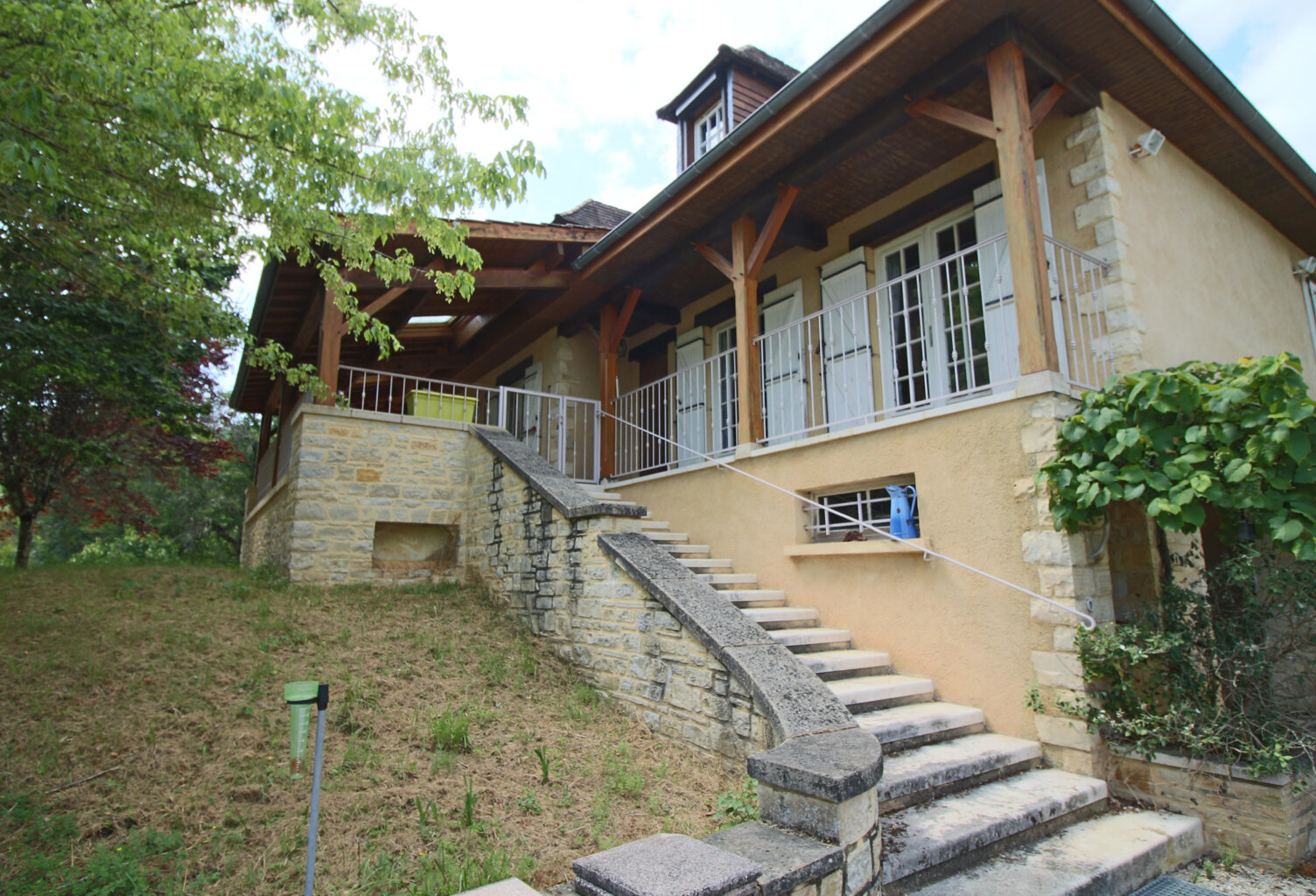 Maison familiale aux abords de Prayssac   Grand terrain et b — photo 1