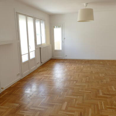 Appartement 4 pièces 153000 €