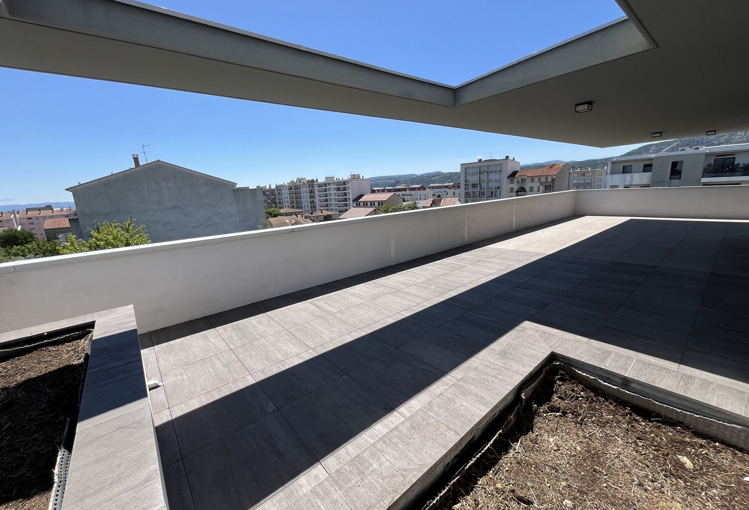 DANTON - Duplex en dernier étage de 198 m2 avec terrasses et — photo 1