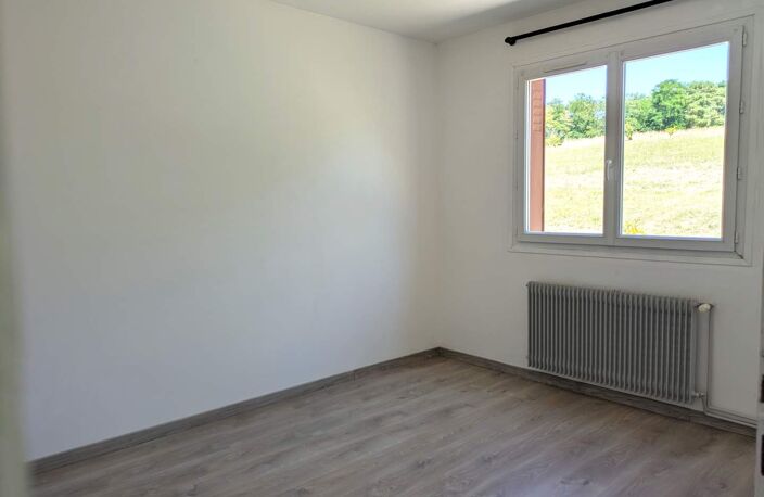 Vente maison 4 pièces 65 m² Noyant-de-Touraine (37800) — photo 3
