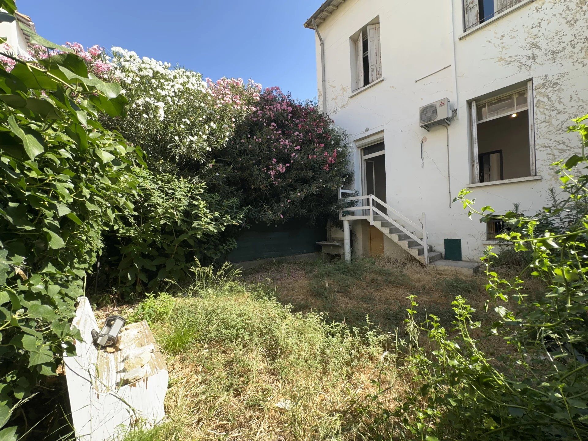 Villa / Maison  T6 à vendre Perpignan 66000