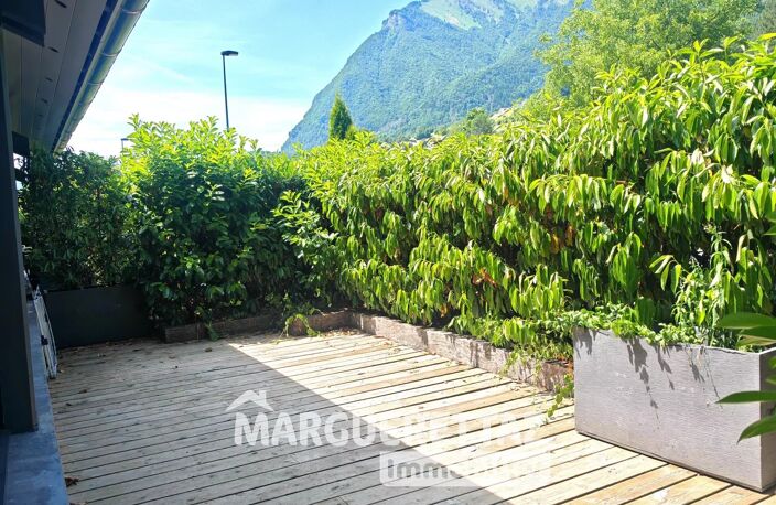 T2 avec belle terrasse à Taninges — photo 2
