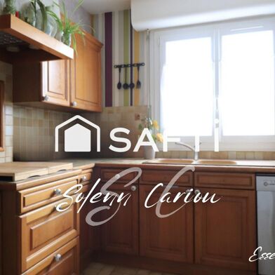 Appartement 5 pièces 192900 €