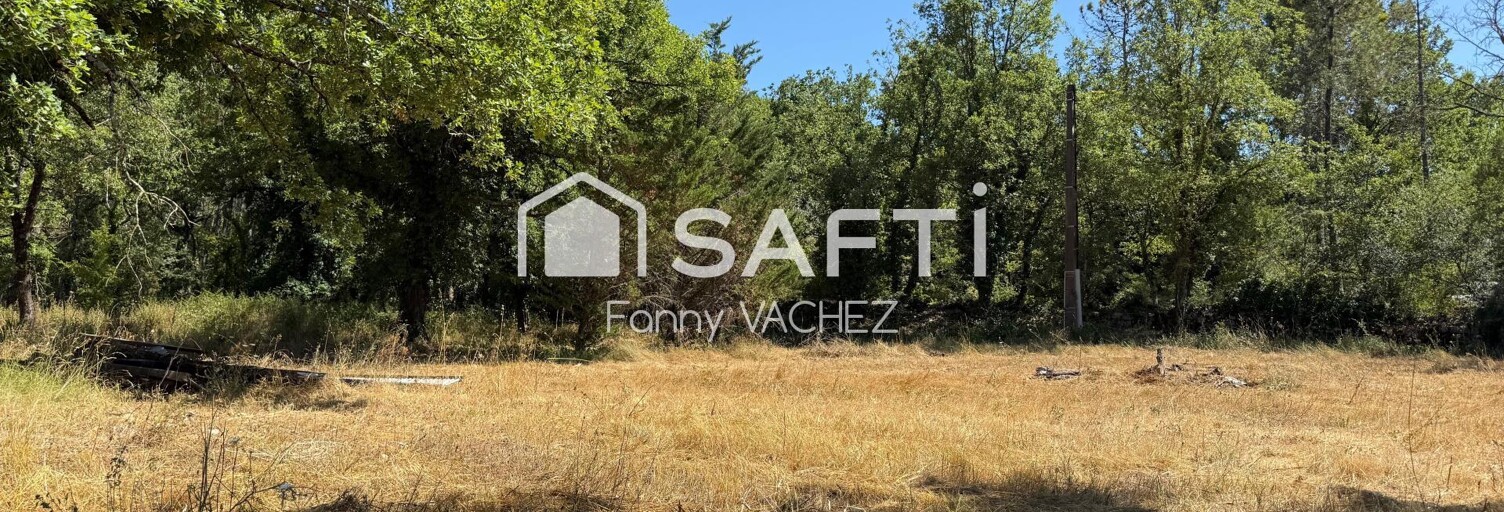 Terrain  1500 m² à vendre à Tourrettes (83440)