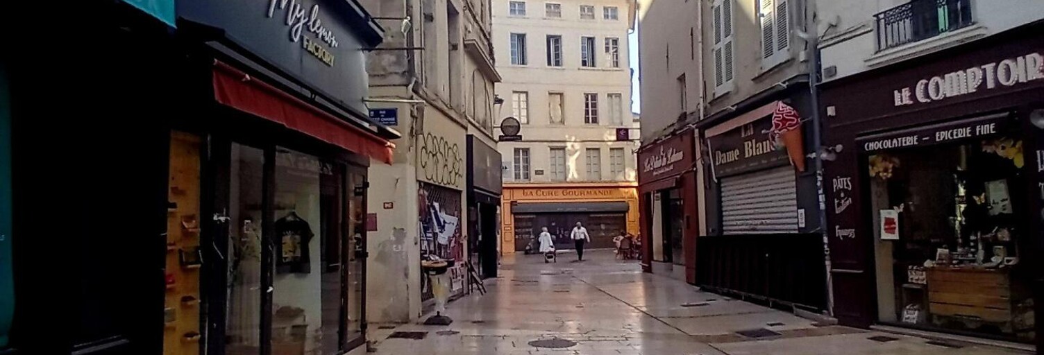 Commerce 1 Pièce 79 m² à vendre à Avignon (84000)