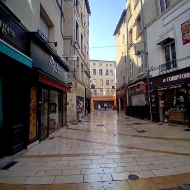 Commerce 1 pièces 313500 €