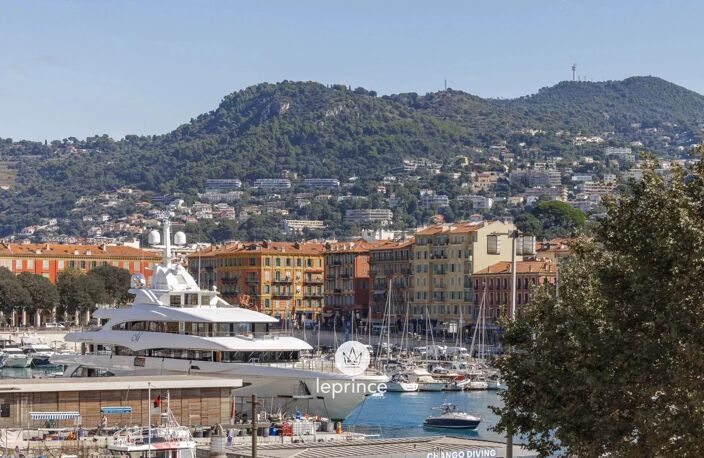 Nice Le Port - Restaurant — photo 2