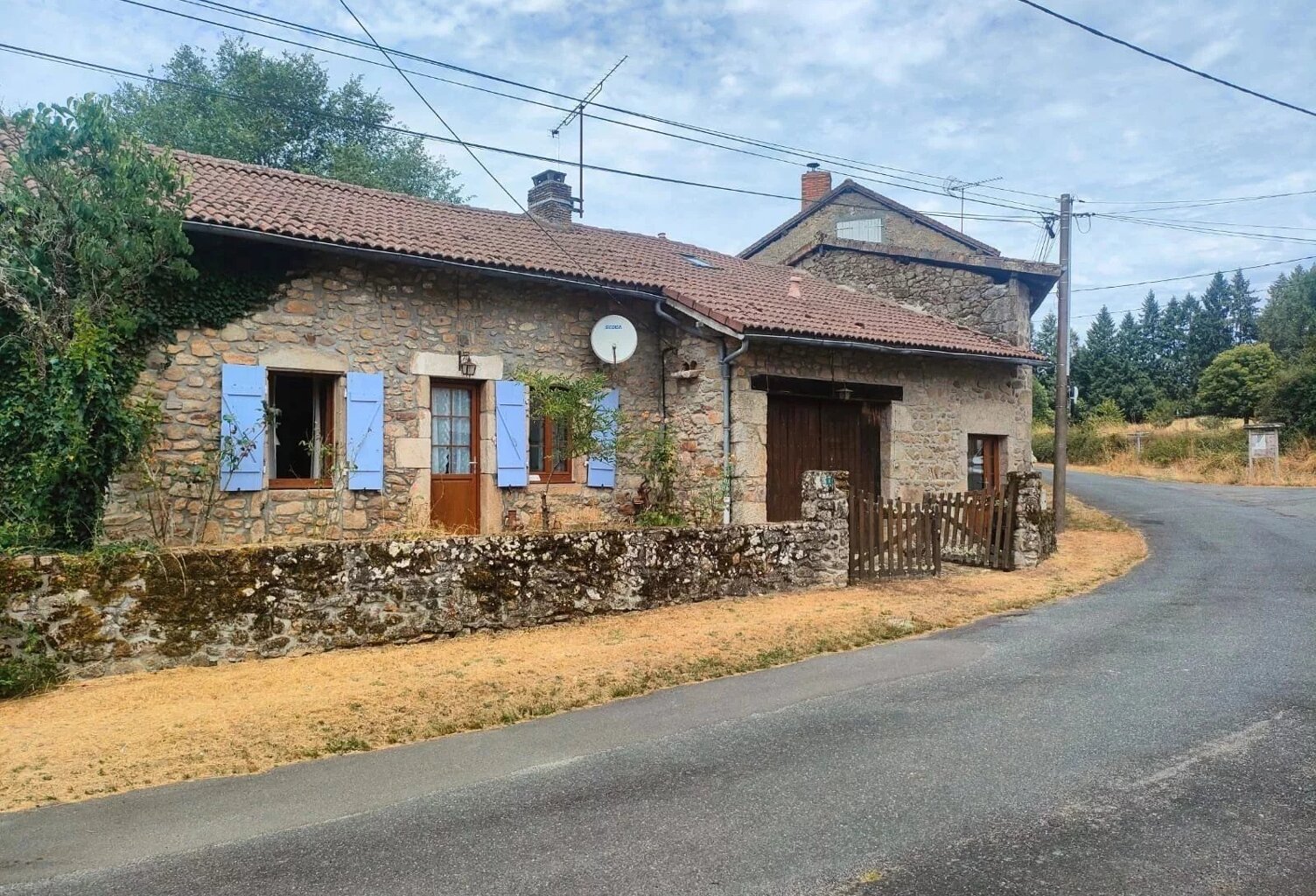 Maison de charme à Saint-Mathieu, 160 m², 3 chambres — photo 1