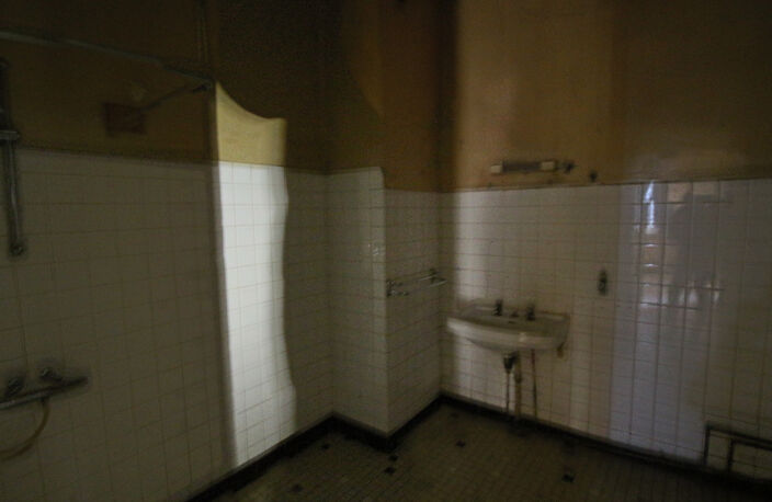 Immeuble au centre ville de Puy l'évêque — photo 5