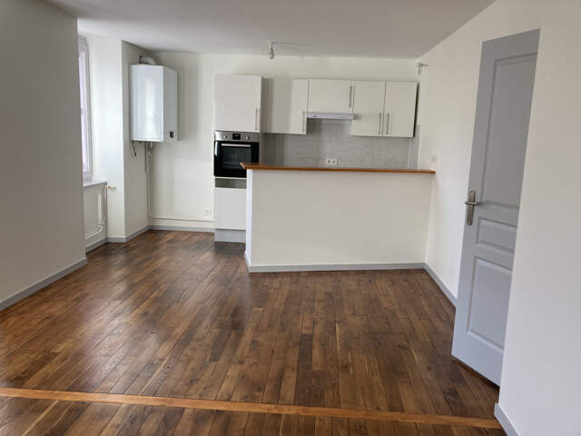 Appartement Type 3 à louer à SAINT-CLAUDE — photo du bien