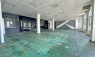 Commerce  370 m² à vendre à Libourne (33500)