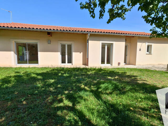 MILLERY   Maison familiale de plain-pied avec 4 chambres et — photo du bien