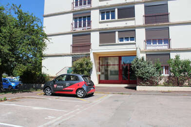 Appartement 3 pièces 713 €