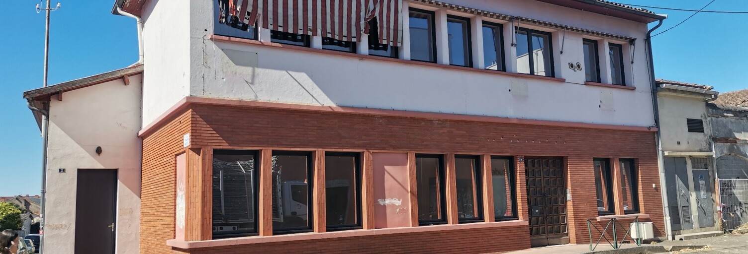 Commerce 8 Pièces 1200 m² à vendre à Montauban (82000)