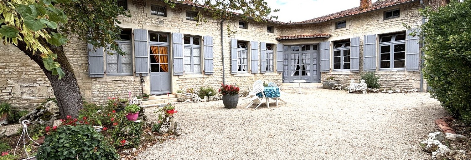 Maison 5 Pièces 162 m² à vendre à Salles-de-Villefagnan (16700)