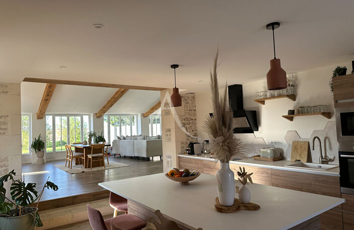 Maison ancienne de caractère - 4 chambres - 2100 m² terrain - 20min de La Rochelle — photo 2