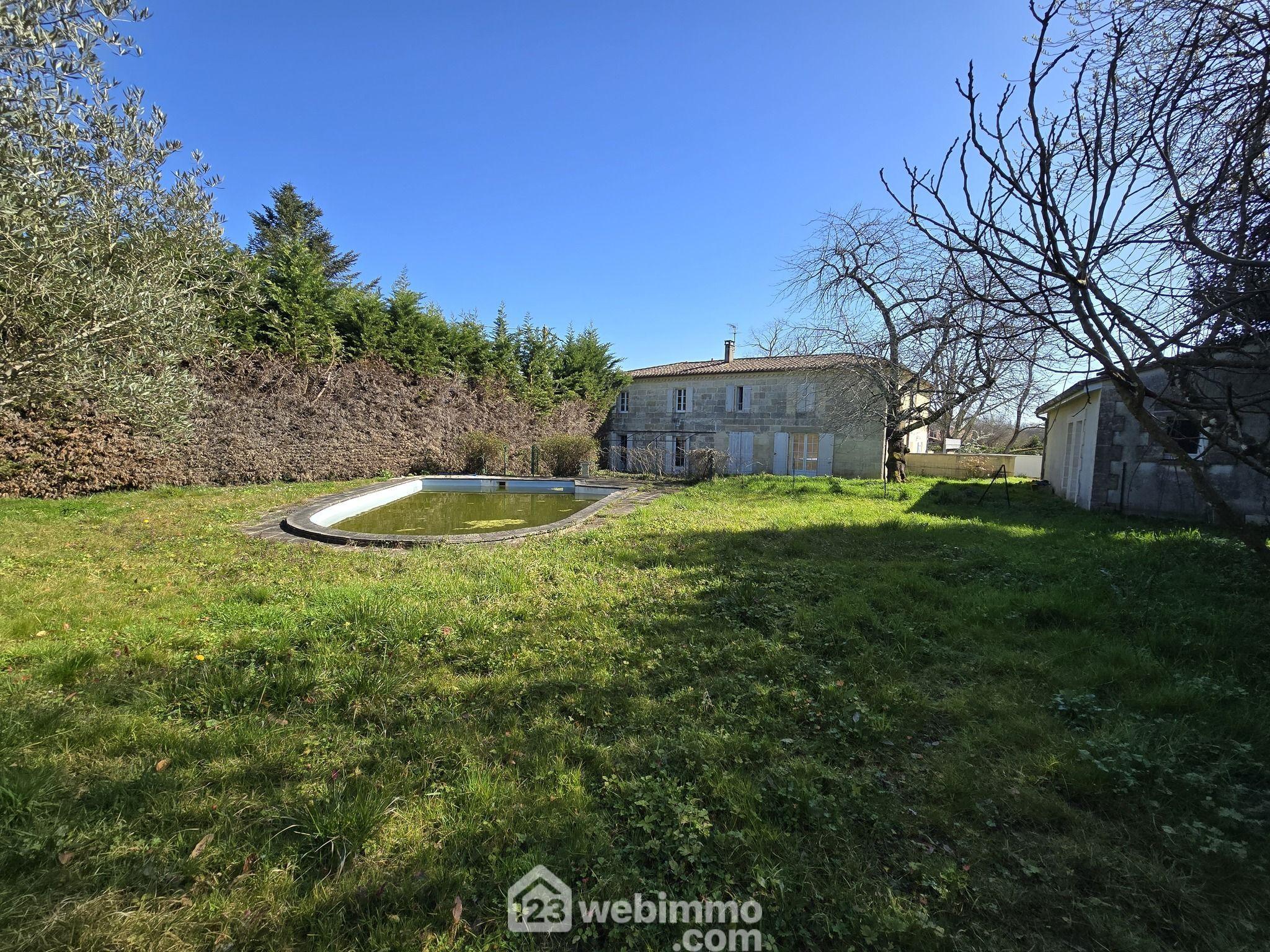 Photo Demeure - 331m² - Bordeaux image 4/4