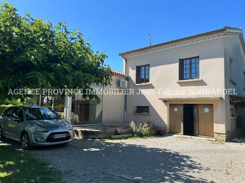 Villa / Maison  T5 à vendre Valréas 84600
