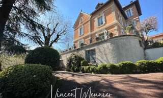 Maison 9 Pièces 357 m² à vendre à Neyron (01700)