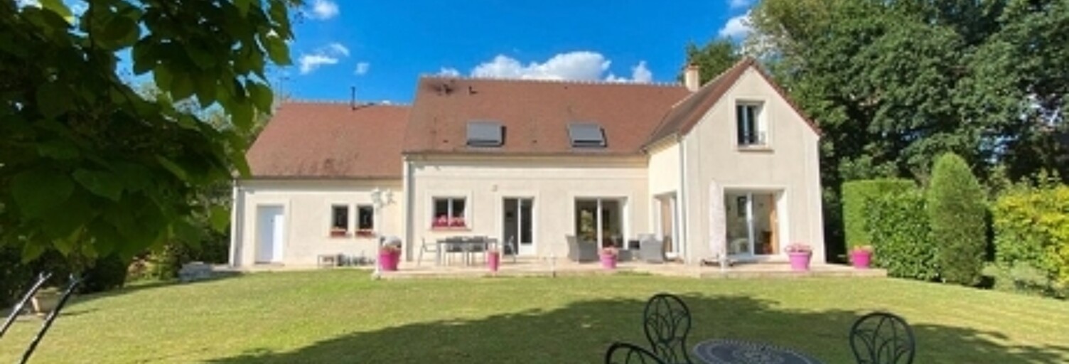 Maison 8 Pièces 200 m² à vendre à Crécy-la-Chapelle (77580)