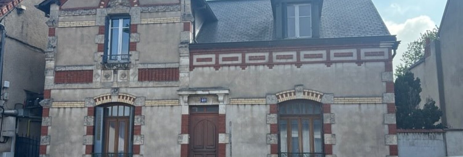 Maison 5 Pièces 133 m² à vendre à Commentry (03600)