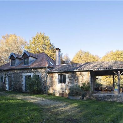 Maison 5 pièces 472500 €