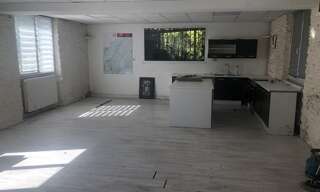 Maison 9 Pièces 250 m² à vendre à Sarrazac (24800)