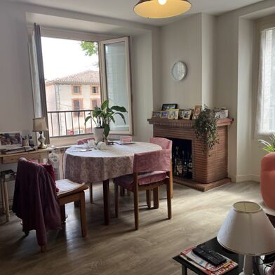 Immeuble  317700 €