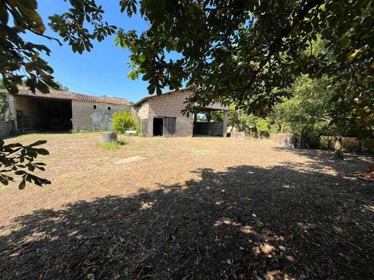 Grange de 0 pièces principales — photo 1