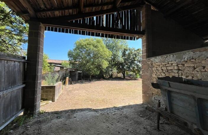 Grange de 0 pièces principales — photo 3