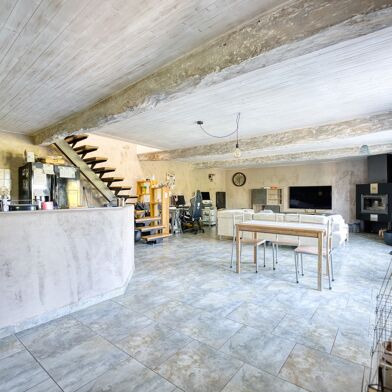 Maison 5 pièces 304500 €