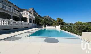 Maison 7 Pièces 252 m² à vendre à Vence (06140)